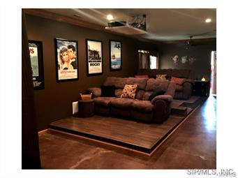 1905 Brown Road Brighton, IL 62012 - Photo 17 of 24