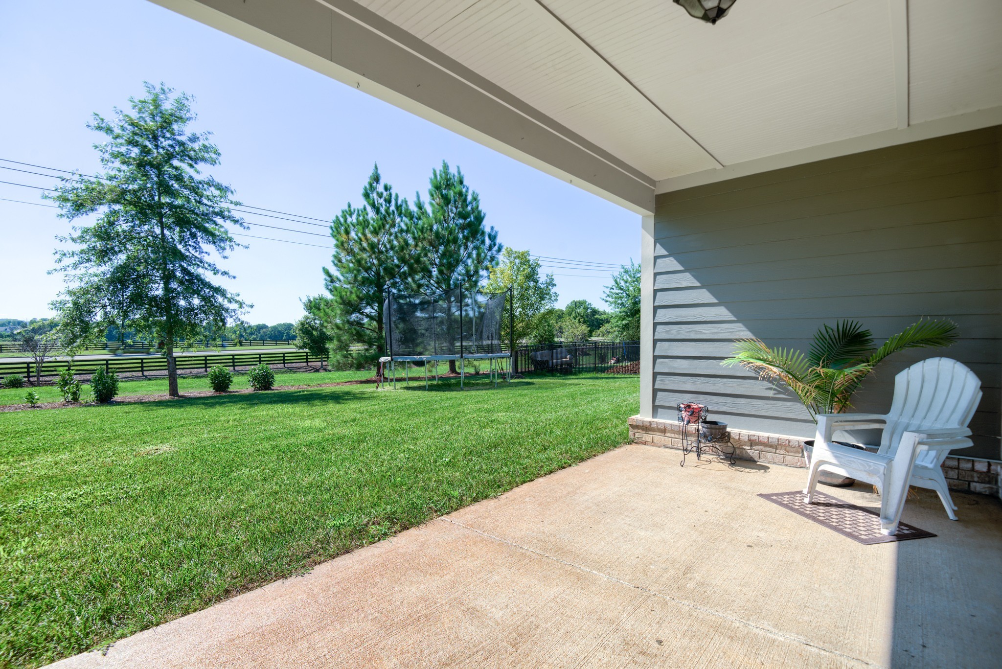 4019 Ryecroft Lane Franklin, TN 37064 - Photo 25 of 35 front view of a house with a yard
