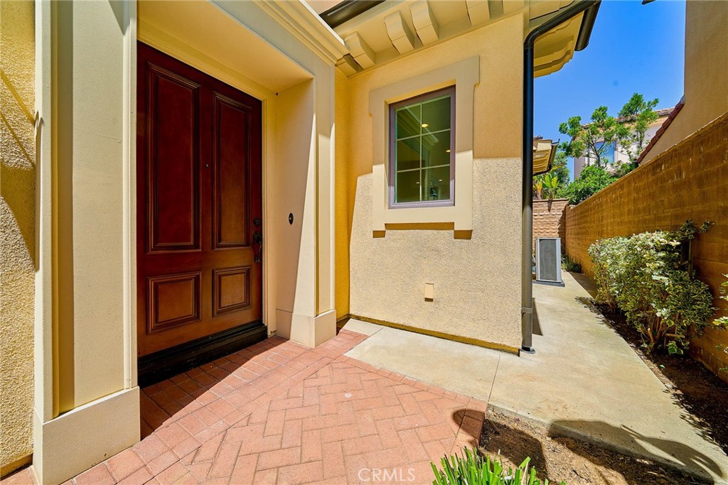 53 Open Range Irvine, CA 92602 - Photo 7 of 64