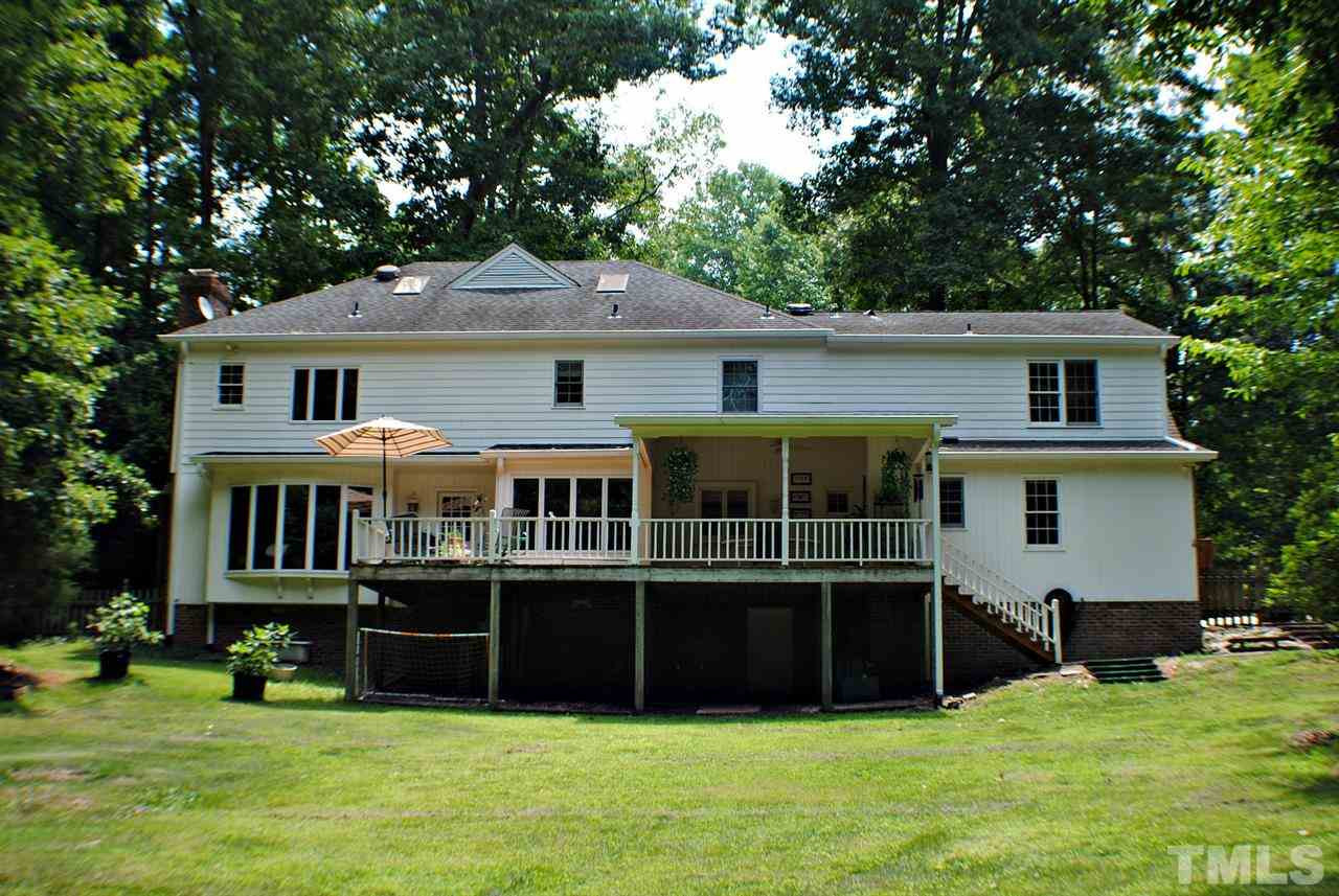10513 Whitestone Road Raleigh, NC 27615 - Photo 21 of 25 Exterior Back