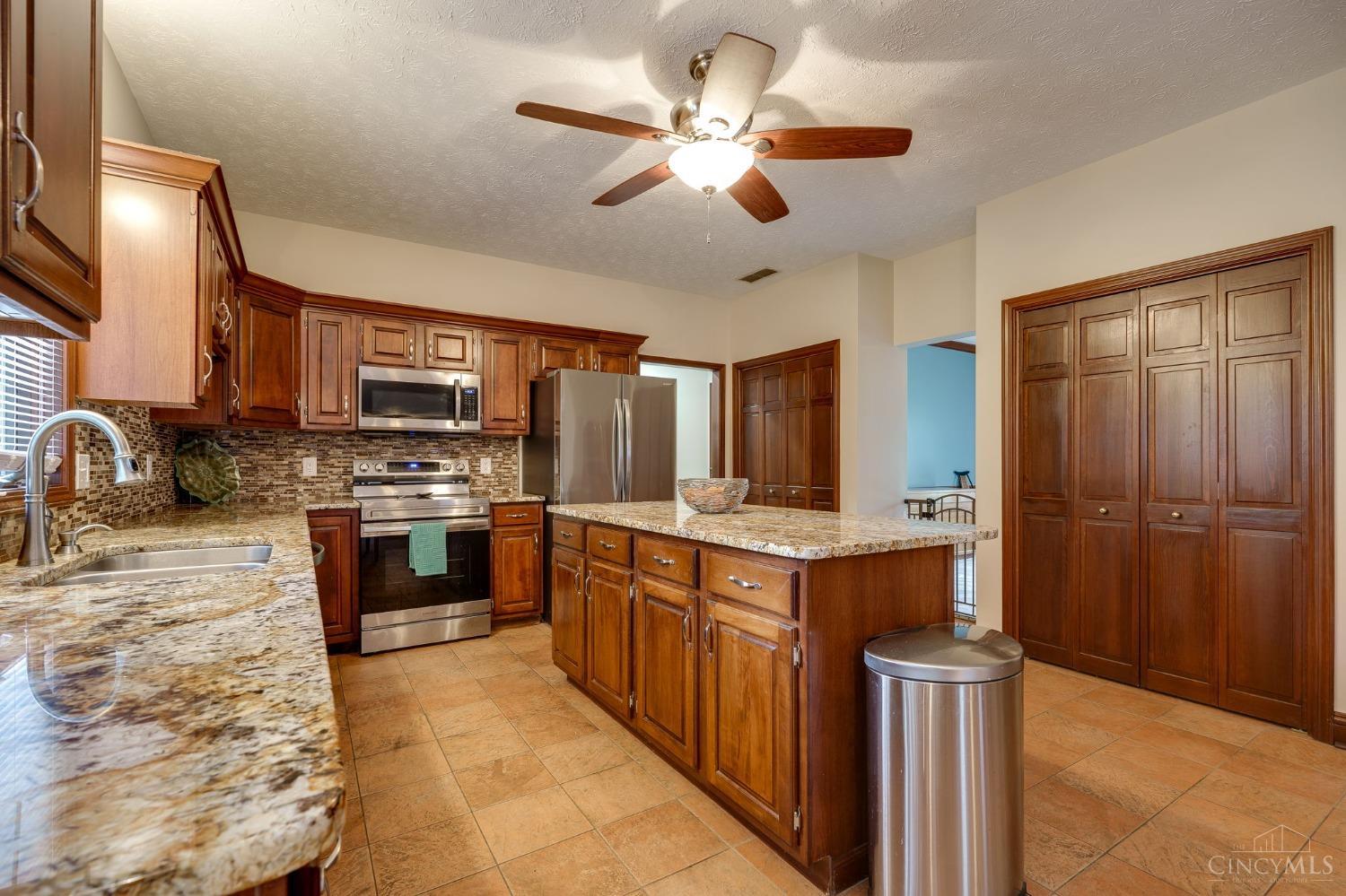 3619 Ridgeway Road Bellbrook, OH 45305 - Photo 9 of 51 Gallery Image 9