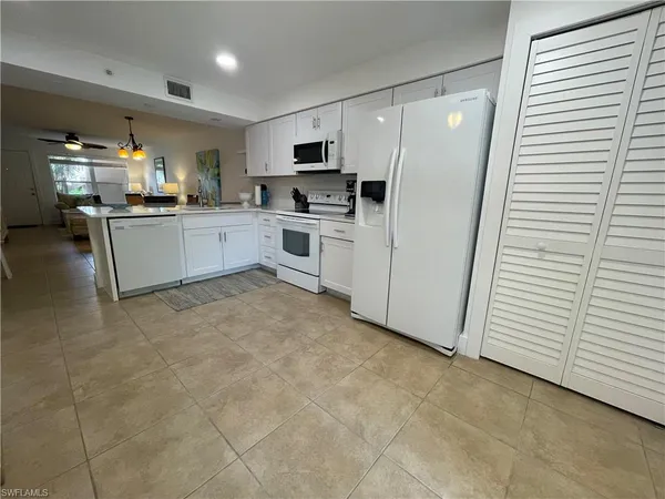 $5,500 | 28940 Bermuda Pointe Circle, Unit 102, Bonita Springs, FL 34134