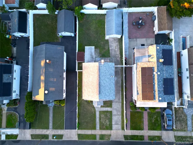 $779,999 | 179 Hoffman Avenue, Elmont, NY 11003