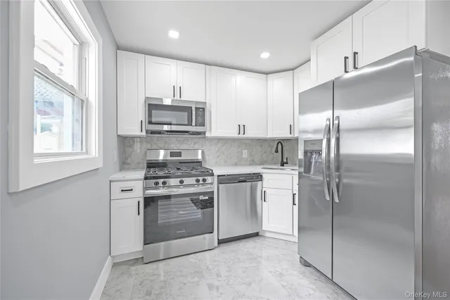 $779,999 | 179 Hoffman Avenue, Elmont, NY 11003