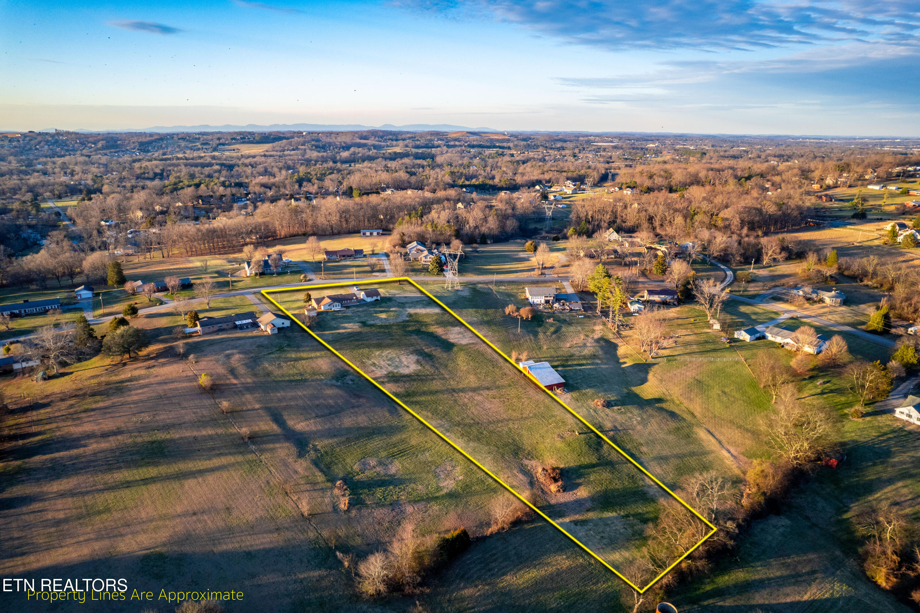 3526 Ridgeway Trail Maryville, TN 37801 - Photo 21 of 59 3526RidgewayTrail-11