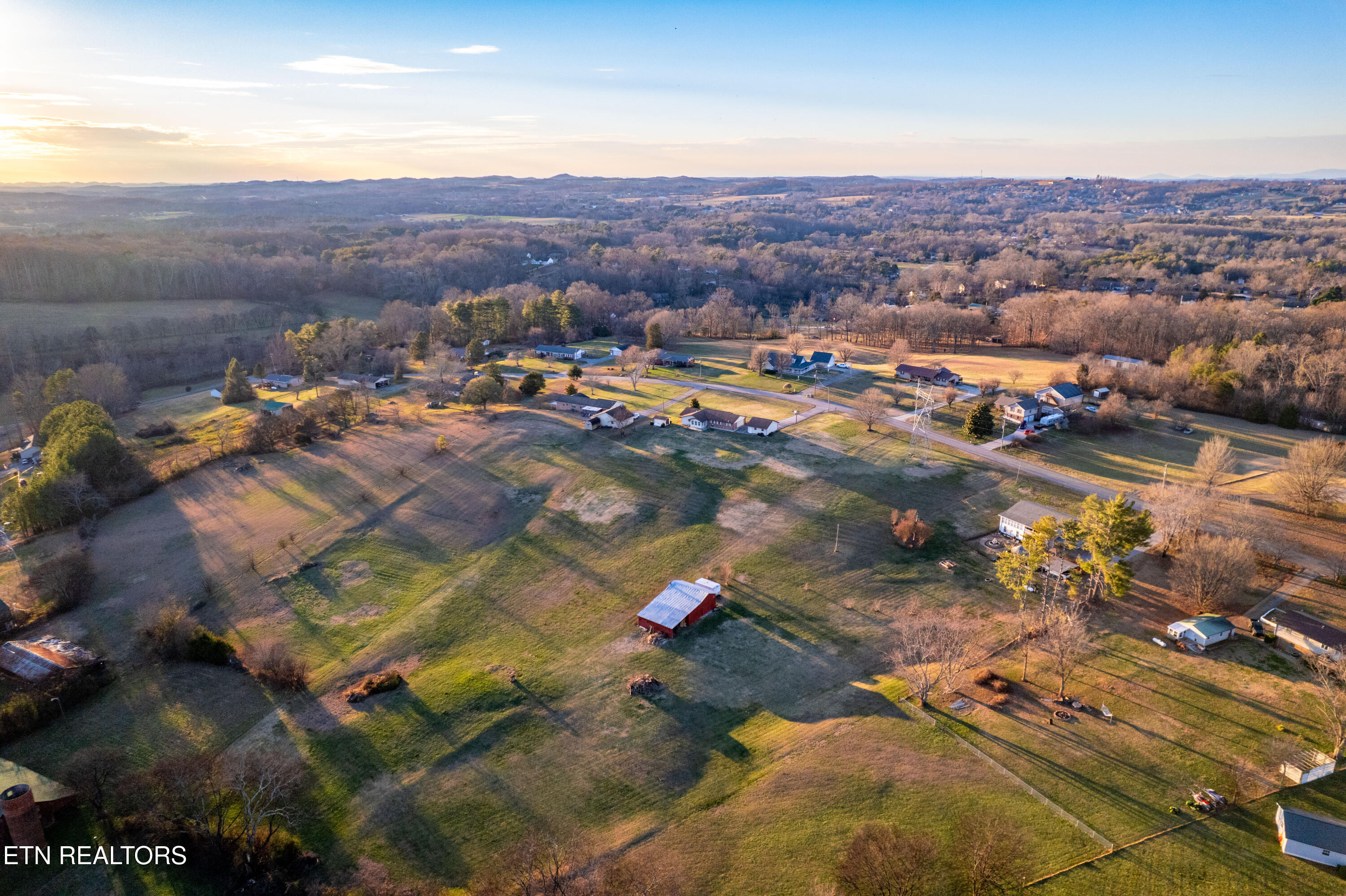 3526 Ridgeway Trail Maryville, TN 37801 - Photo 24 of 59 3526RidgewayTrail-14
