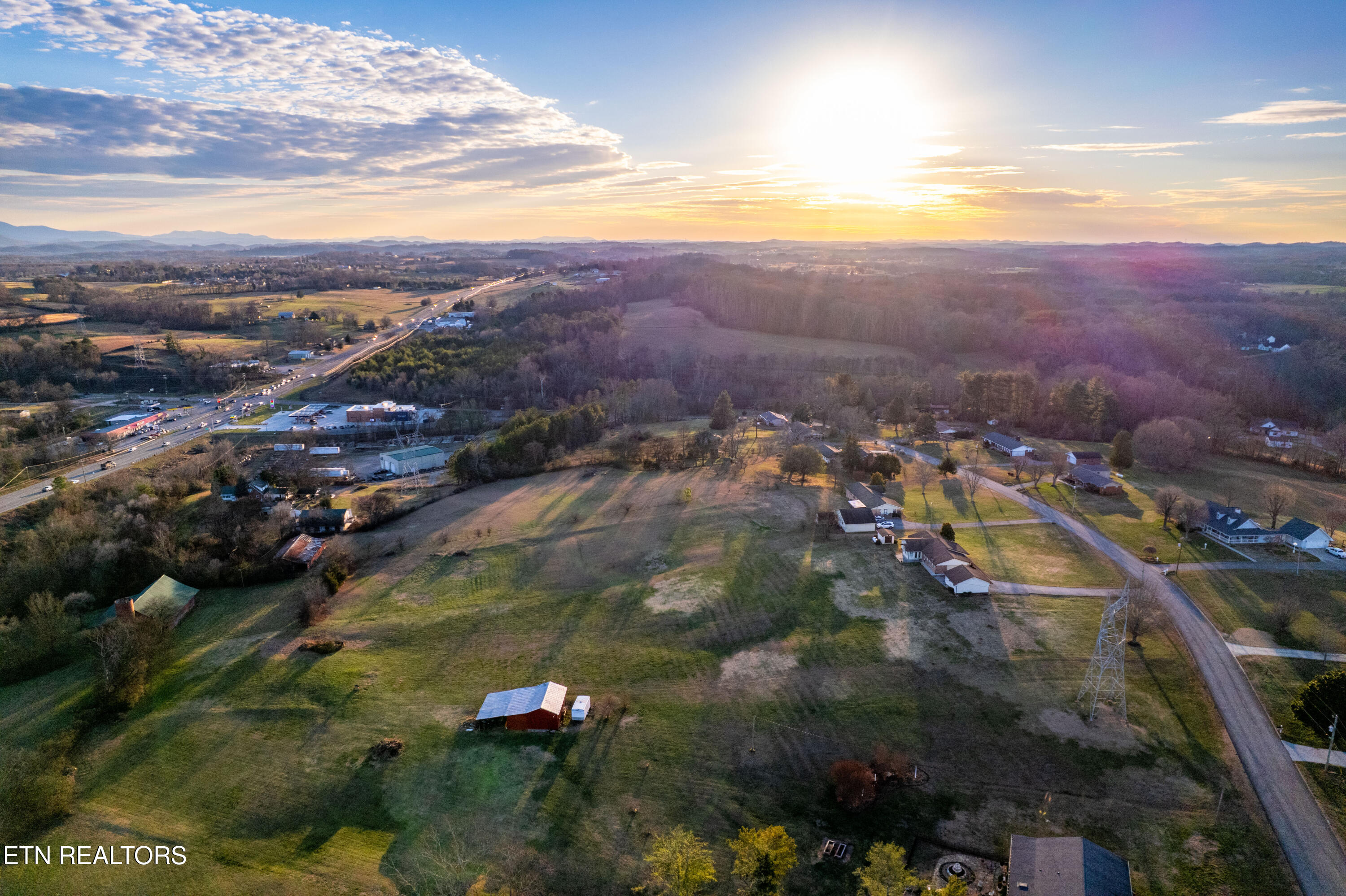 3526 Ridgeway Trail Maryville, TN 37801 - Photo 25 of 59 3526RidgewayTrail-15