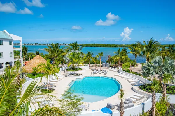 $2,950,000 | 59720 Overseas Highway, Unit 7, Marathon, FL 33050