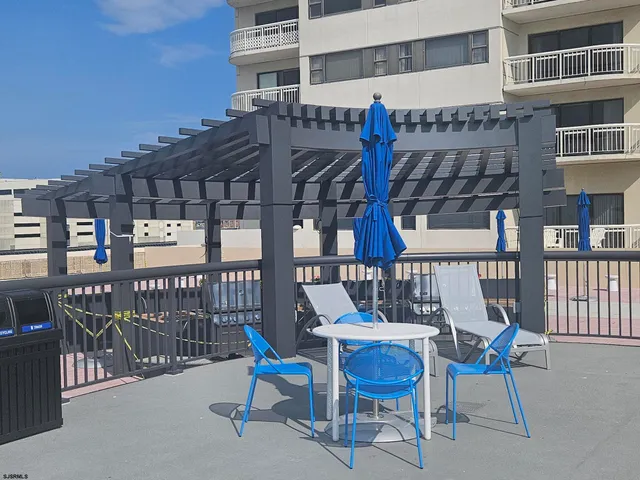 $199,000 | 3101 Boardwalk, Unit 17152, Atlantic City, NJ 08401
