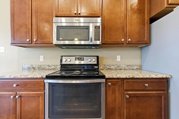 $355,900 | 5073 Silver Peak Cove, Memphis, TN 38125