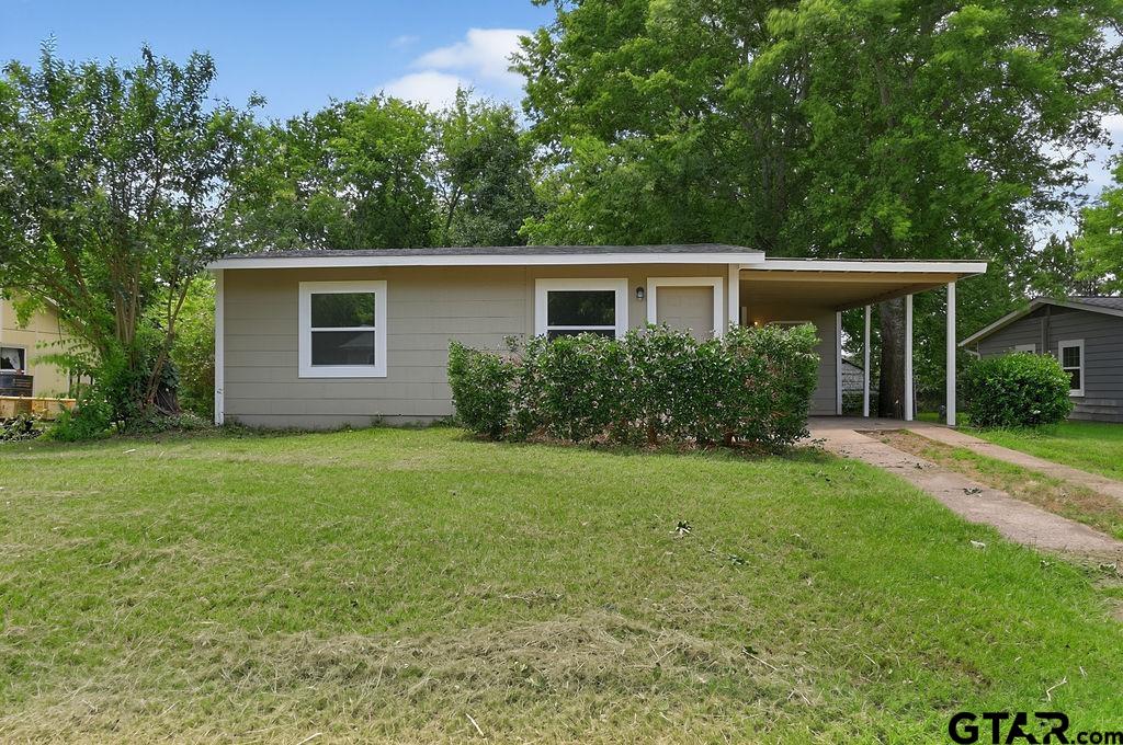 327 Randolph Street Lone Star, TX 75668 - Photo 1 of 26