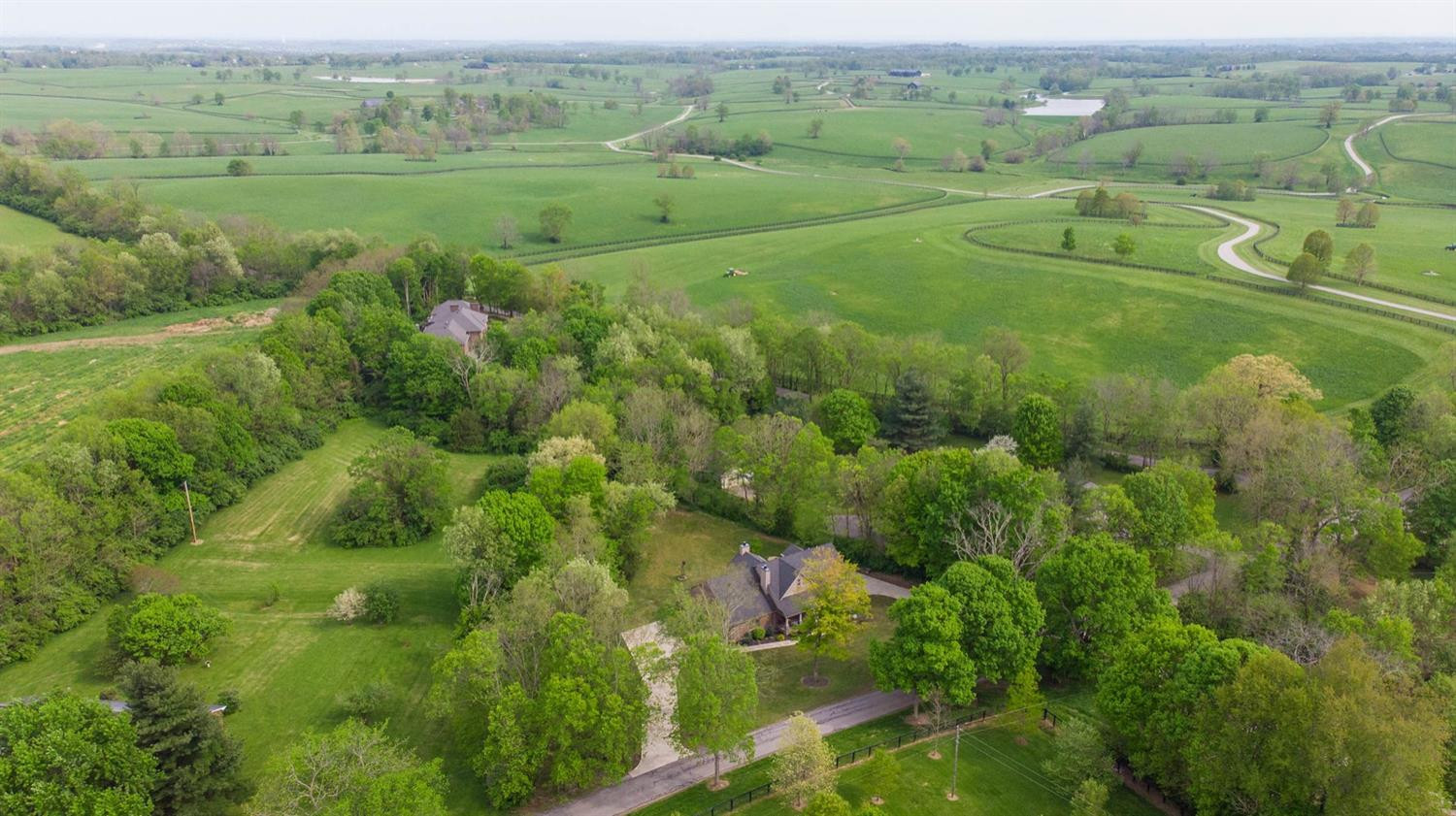2800 Walnut Hill Road Lexington, KY 40515 - Photo 9 of 64 Listing Photo