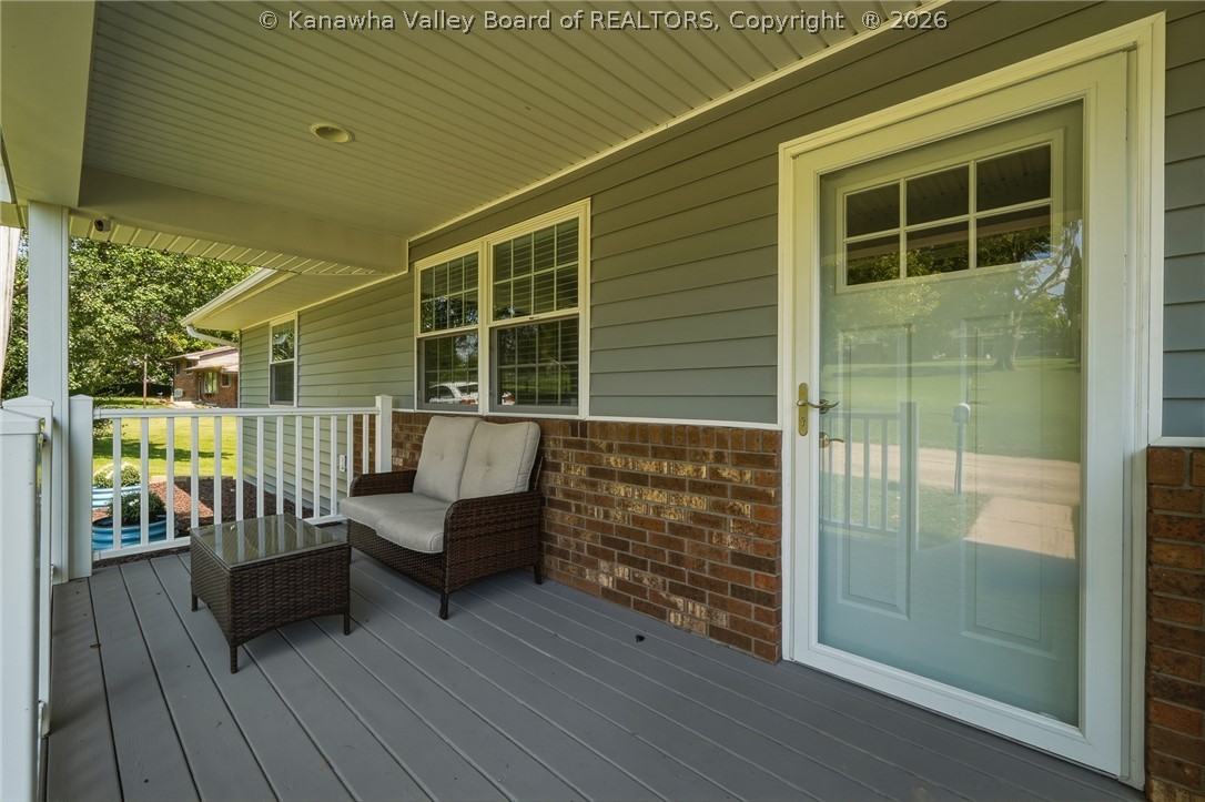 104 Pine Ridge Road Scott Depot, WV 25560 - Photo 4 of 32 Gallery Image 4