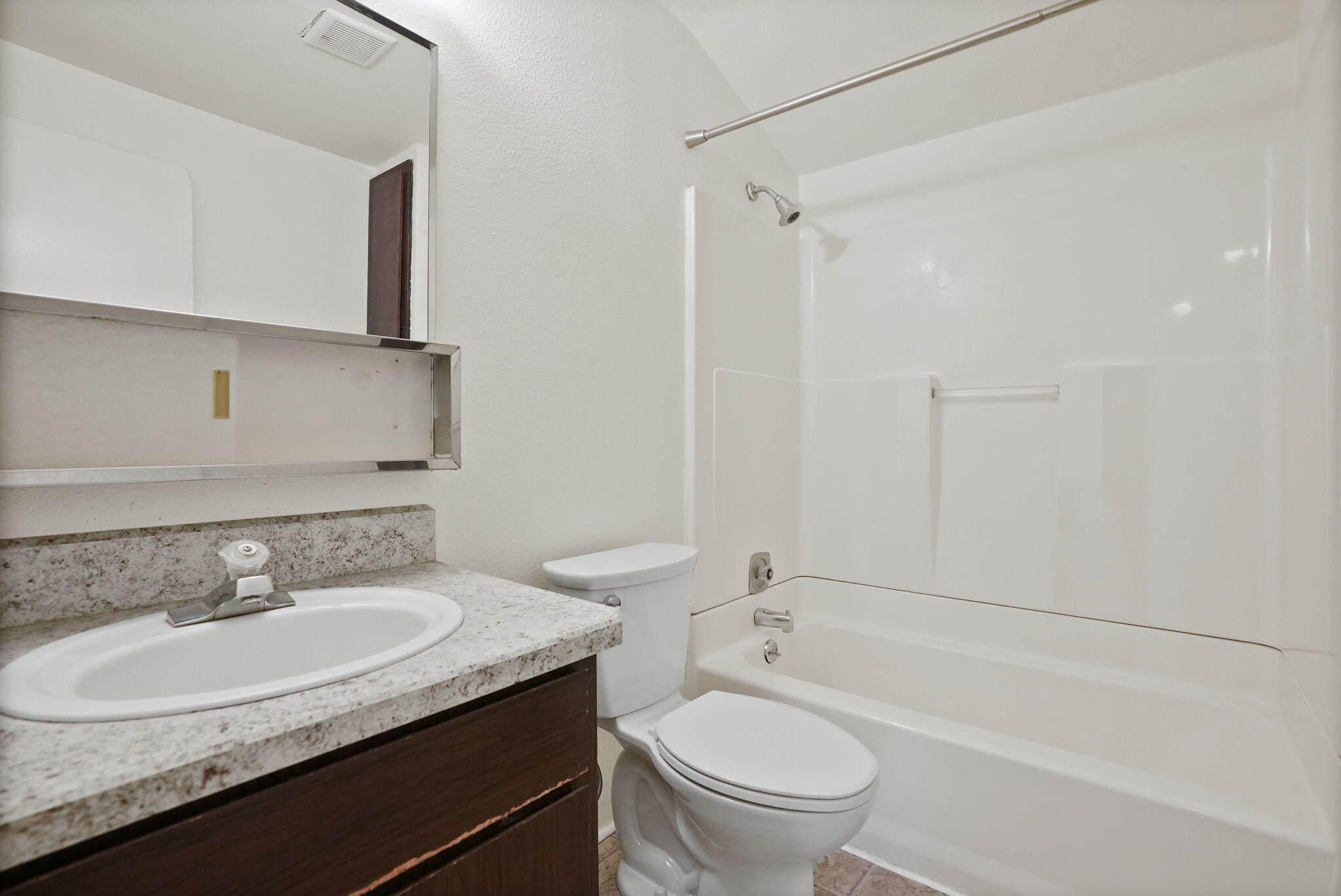 2011 Northeast Neil Way Bend, OR 97701 - Photo 15 of 31 Gallery Image 15