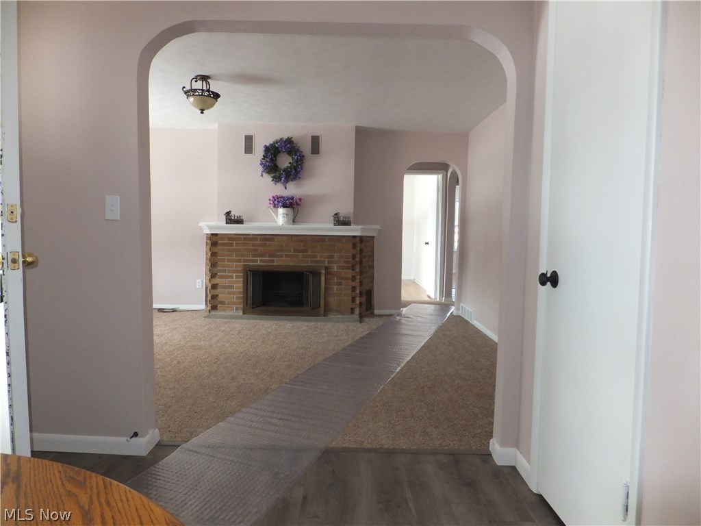 4260 West Sprague Road Cleveland, OH 44134 - Photo 3 of 23 Gallery Image 3