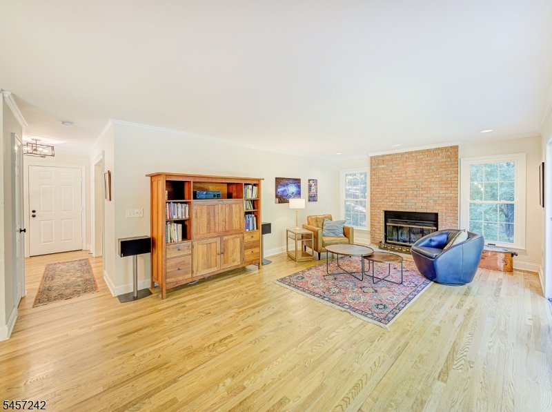 152 Woolf Road Milford, NJ 08848 - Photo 7 of 27 Gallery Image 7