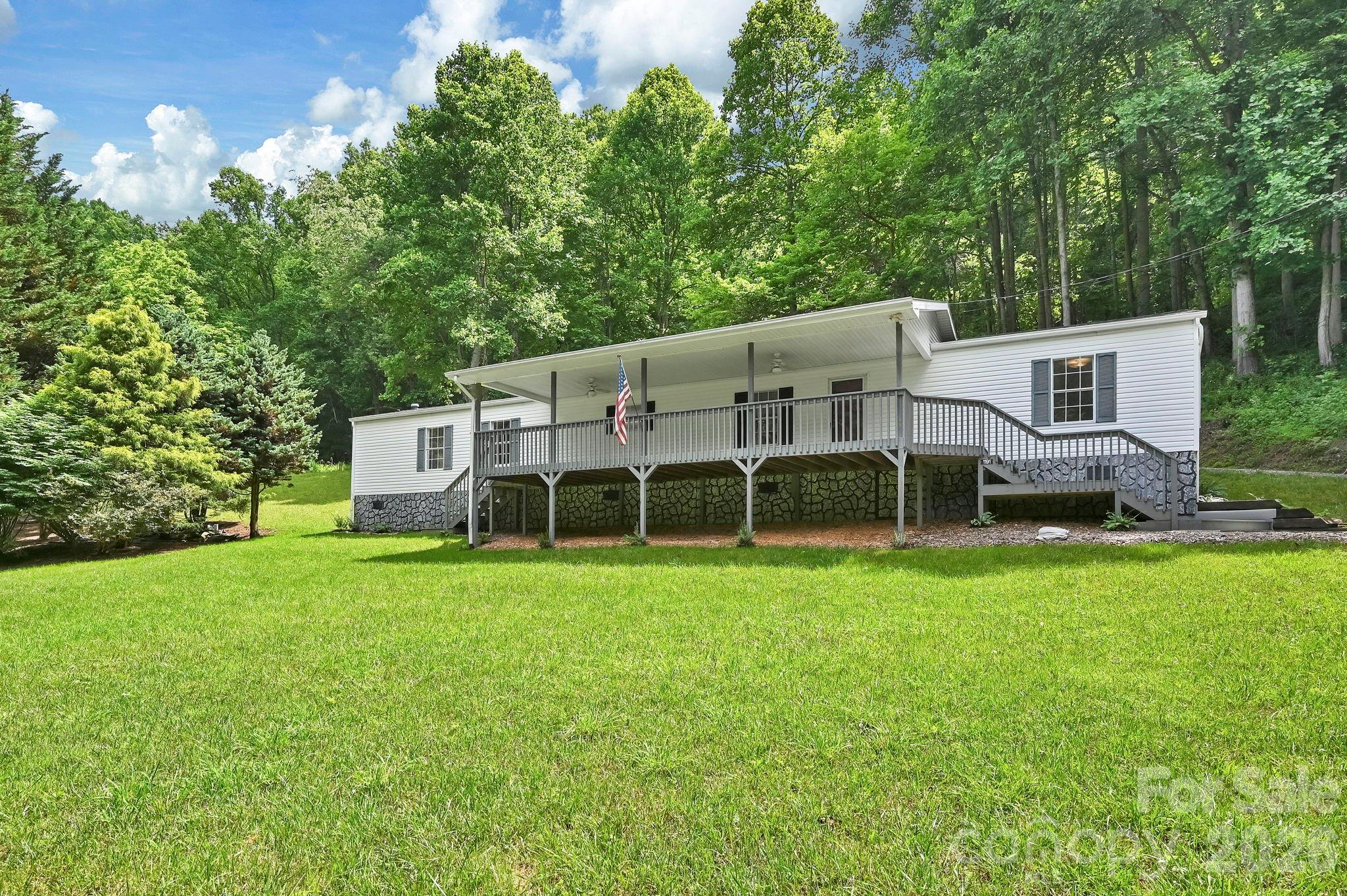 1191 Fisher Branch Road Marshall, NC 28753 - Photo 10 of 37