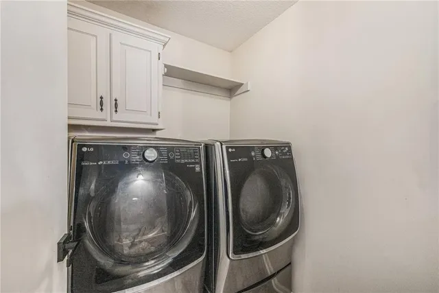 $350,000 | 17005 East 43rd Terrace Court South, Independence, MO 64055