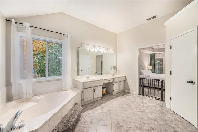 $350,000 | 17005 East 43rd Terrace Court South, Independence, MO 64055