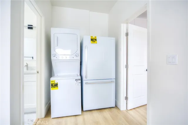 $1,880 | 2935 East Brookside Court, Unit B, Ontario, CA 91761