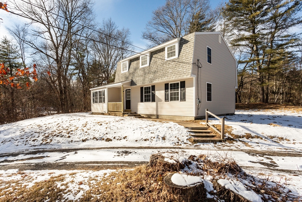 886 Brimfield Road Warren, MA 01083 - Photo 31 of 33