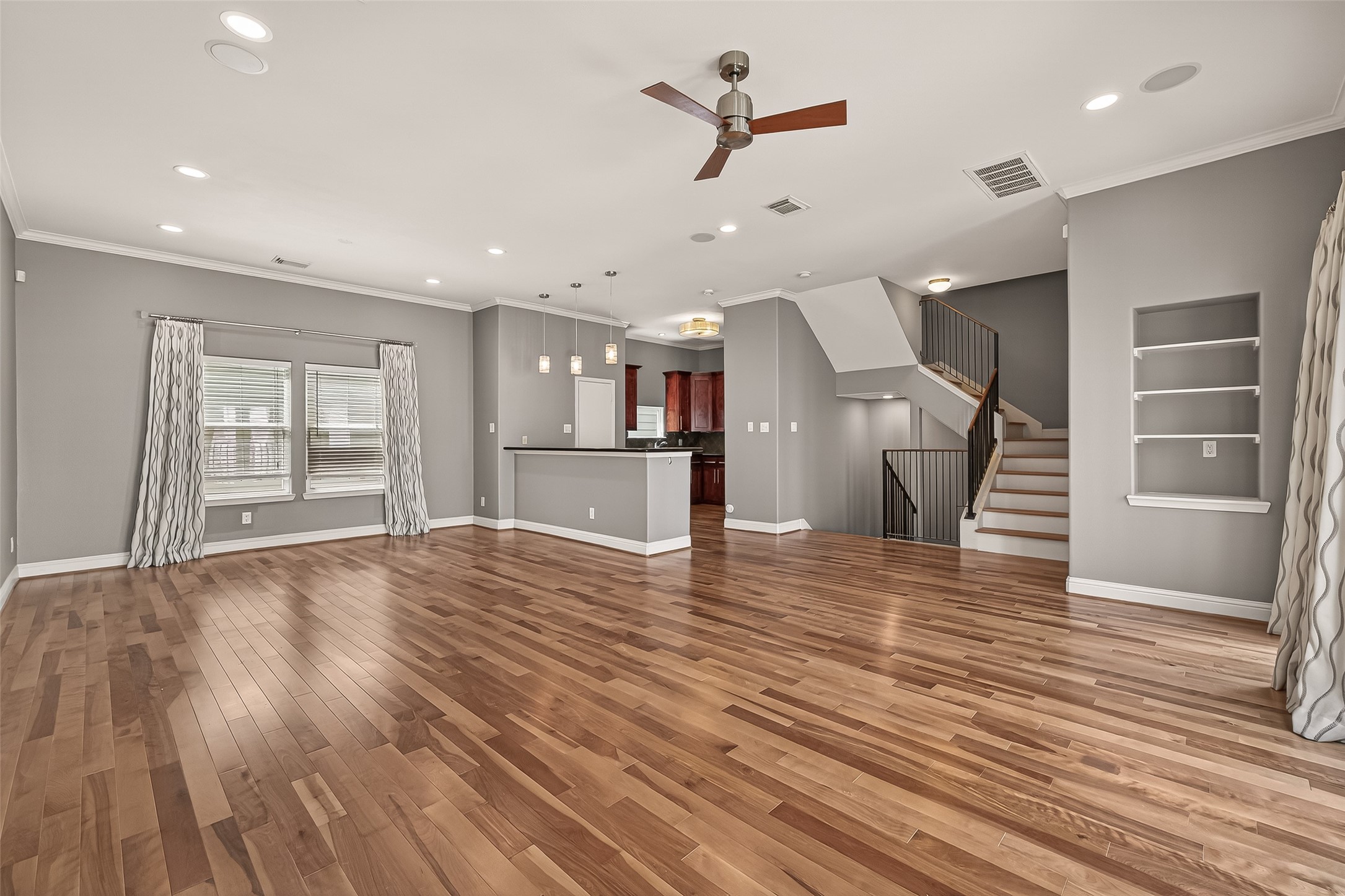 1107 St Charles Street Houston, TX 77003 - Photo 11 of 37