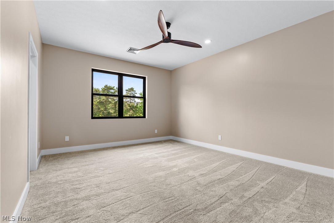 1091 Wadsworth Road Medina, OH 44256 - Photo 40 of 50