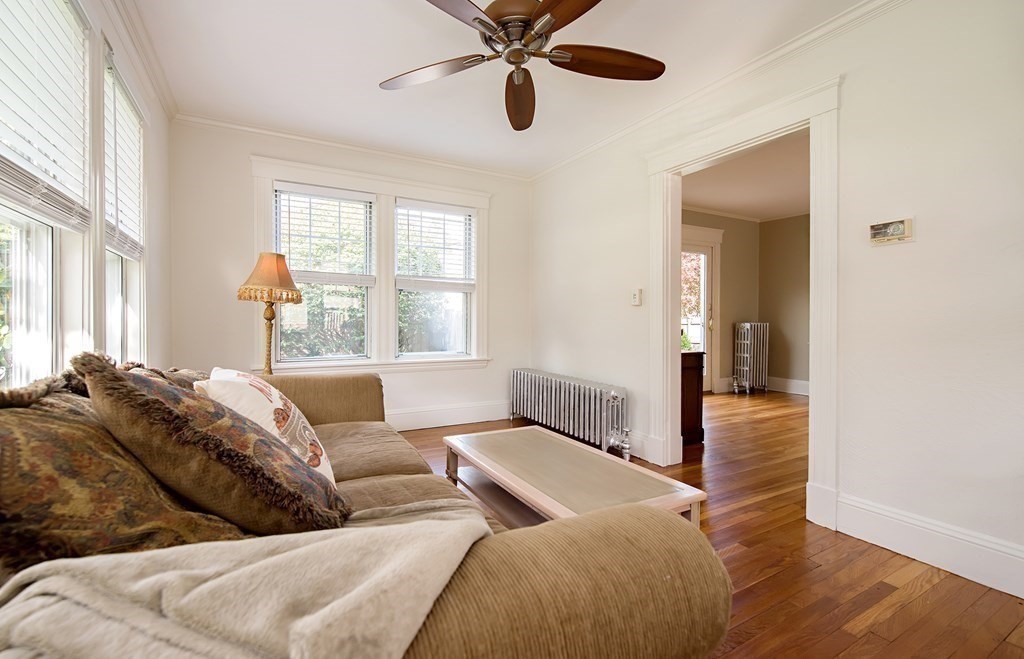 4 Hamilton Road Waltham, MA 02453 - Photo 27 of 42