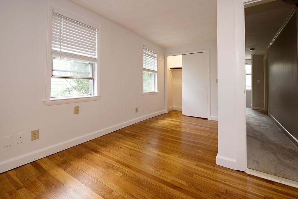 4 Hamilton Road Waltham, MA 02453 - Photo 36 of 42