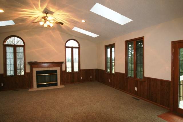 27268 Allentown Road Tremont, IL 61568 - Photo 4 of 15
