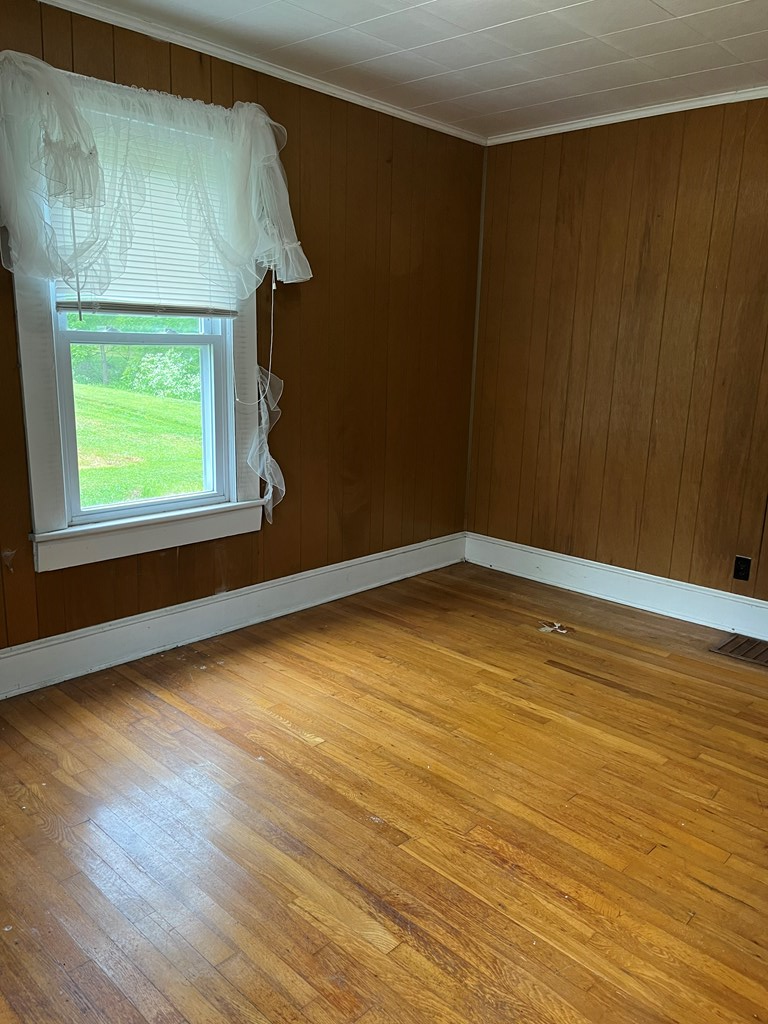 1757 Goss Road Bluefield, VA 24605 - Photo 7 of 12 Gallery Image 7