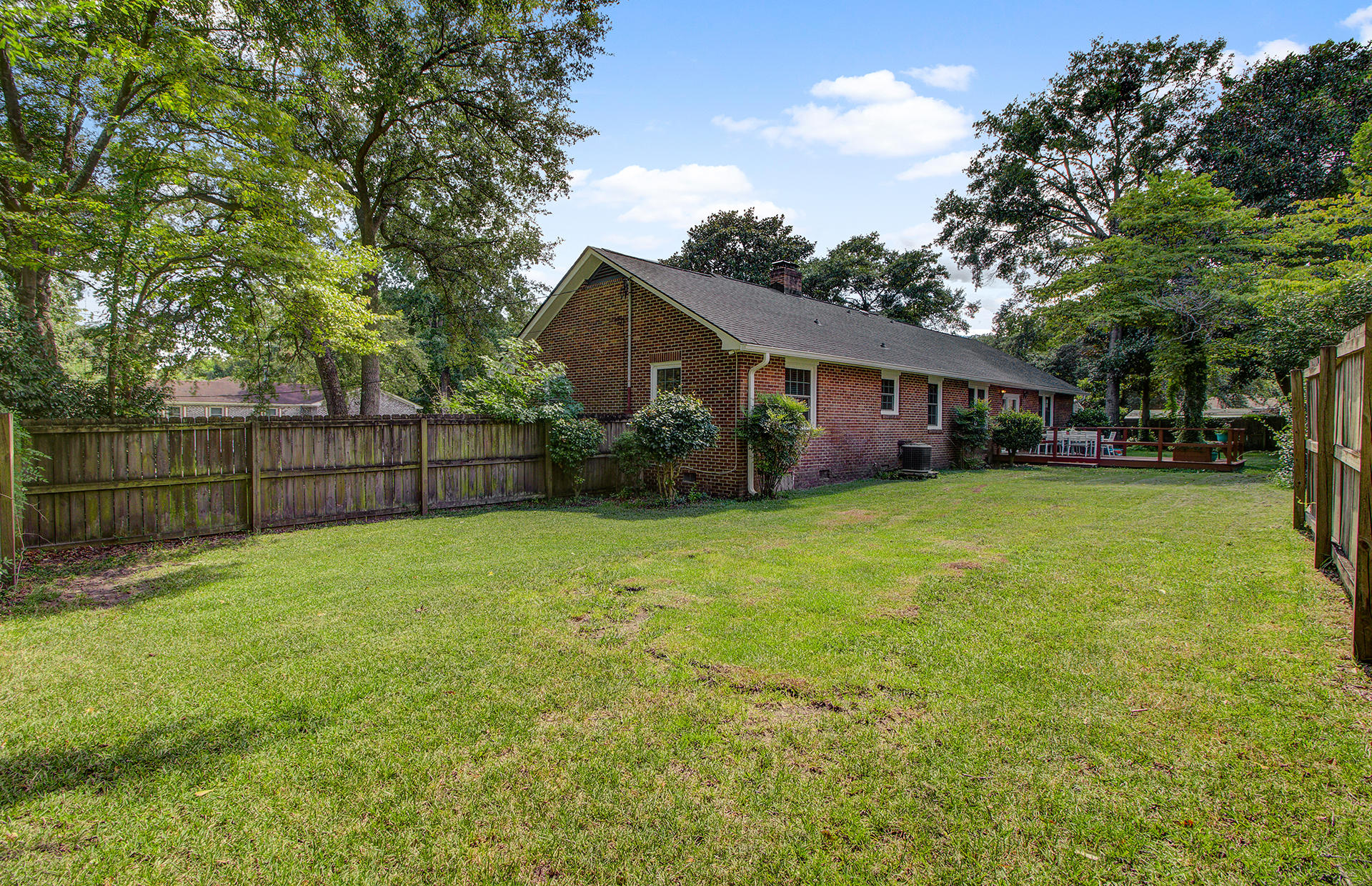 1200 Chesterfield Road North Charleston, SC 29405 - Photo 33 of 33 22