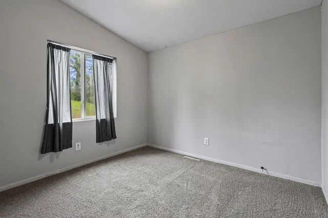 $275,000 | 17235 View Drive, Cottonwood, CA 96022