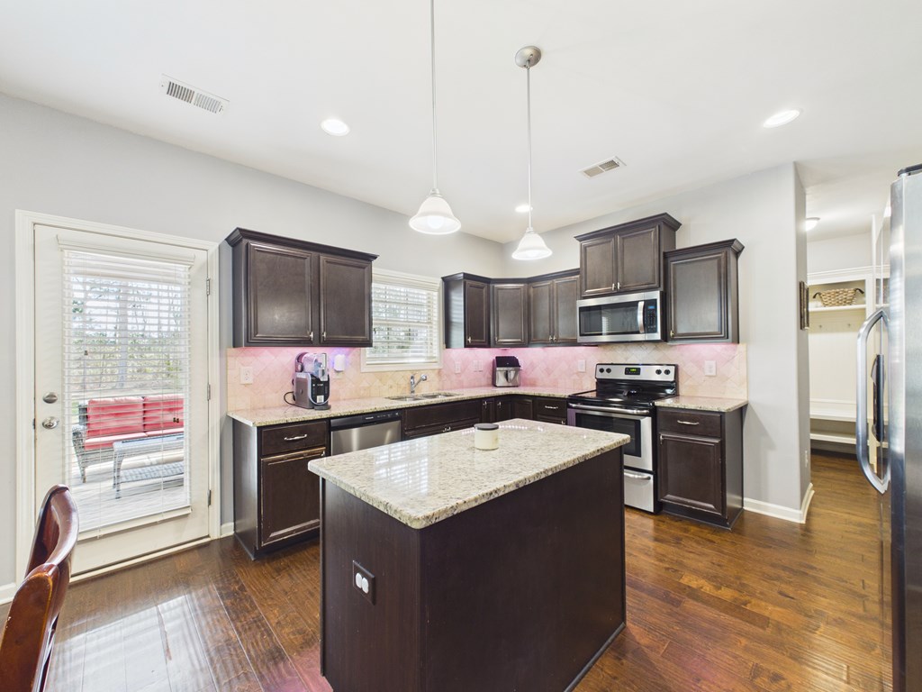 783 Sweetbay Parkway Hamilton, GA 31811 - Photo 15 of 46 KITCHEN