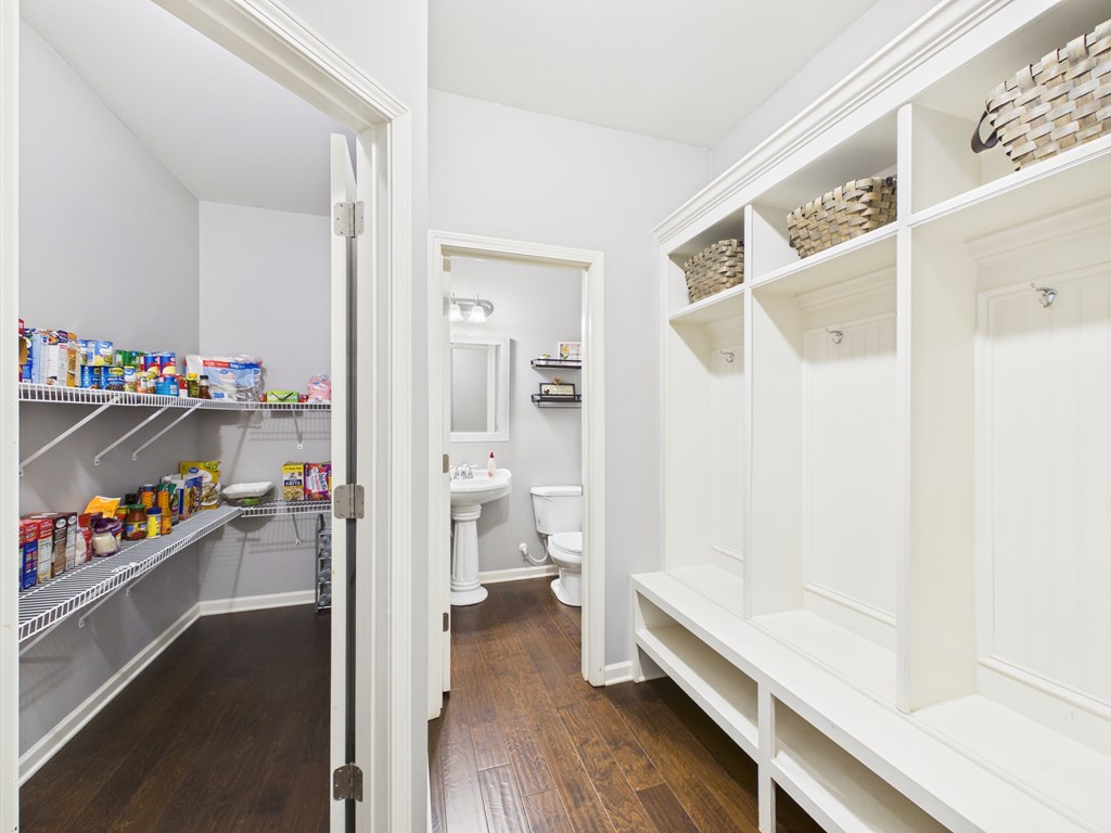 783 Sweetbay Parkway Hamilton, GA 31811 - Photo 16 of 46 WALK IN PANTRY