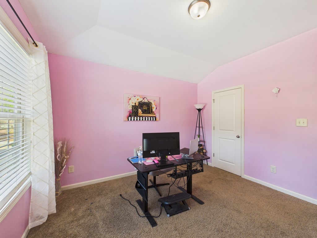783 Sweetbay Parkway Hamilton, GA 31811 - Photo 34 of 46 a workspace with furniture and window