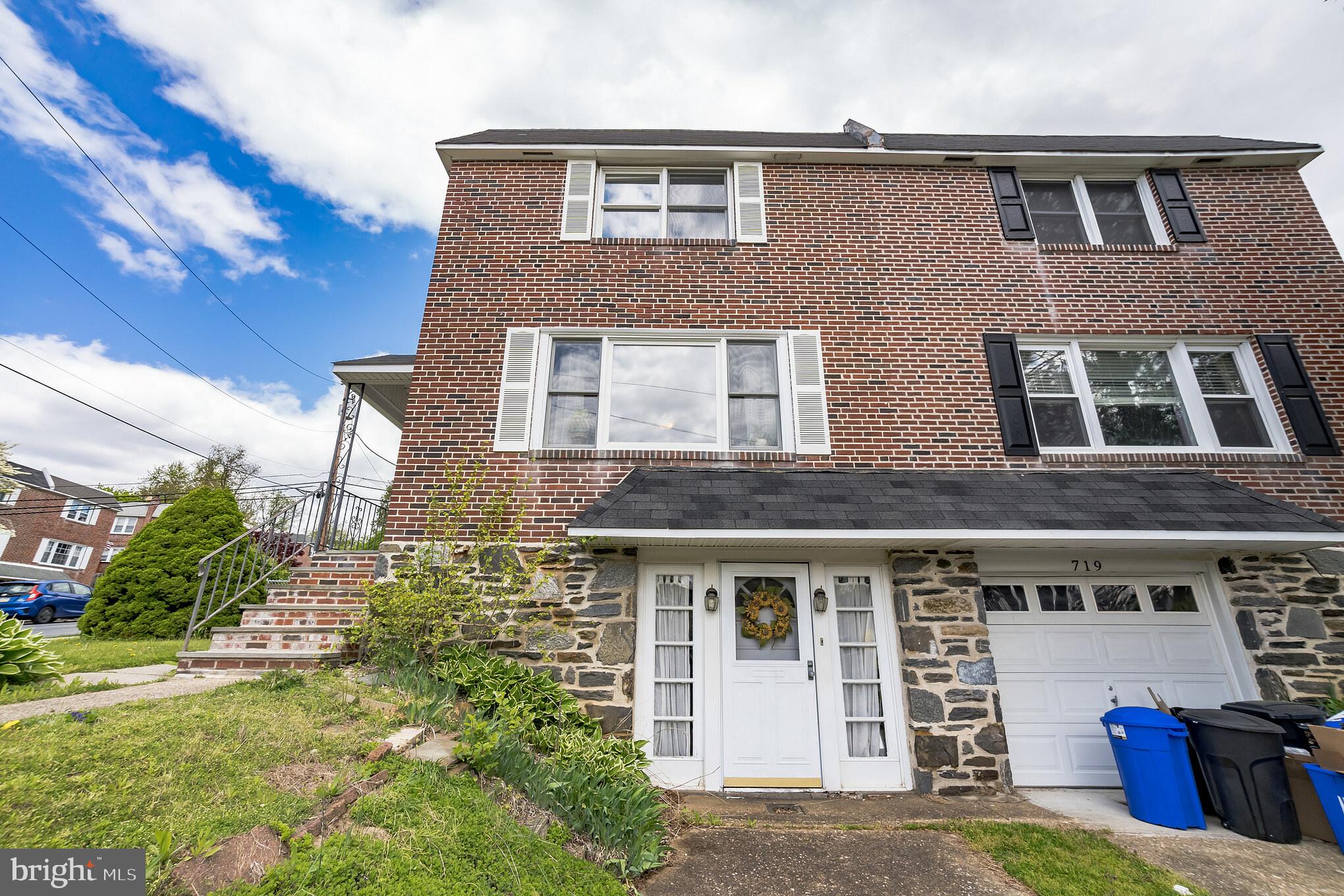 717 Hill Road Philadelphia, PA 19128 - Photo 2 of 30