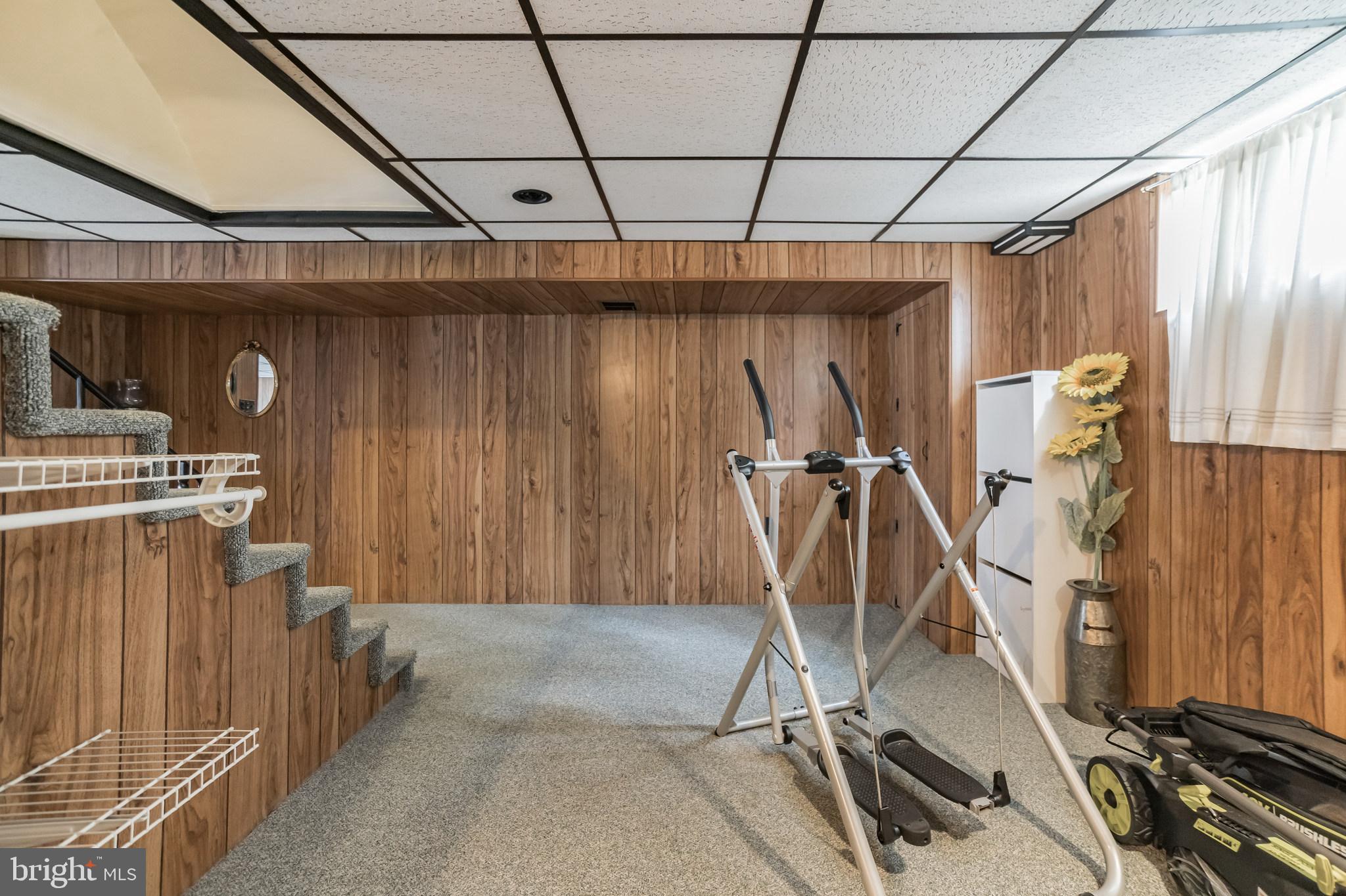 717 Hill Road Philadelphia, PA 19128 - Photo 26 of 30