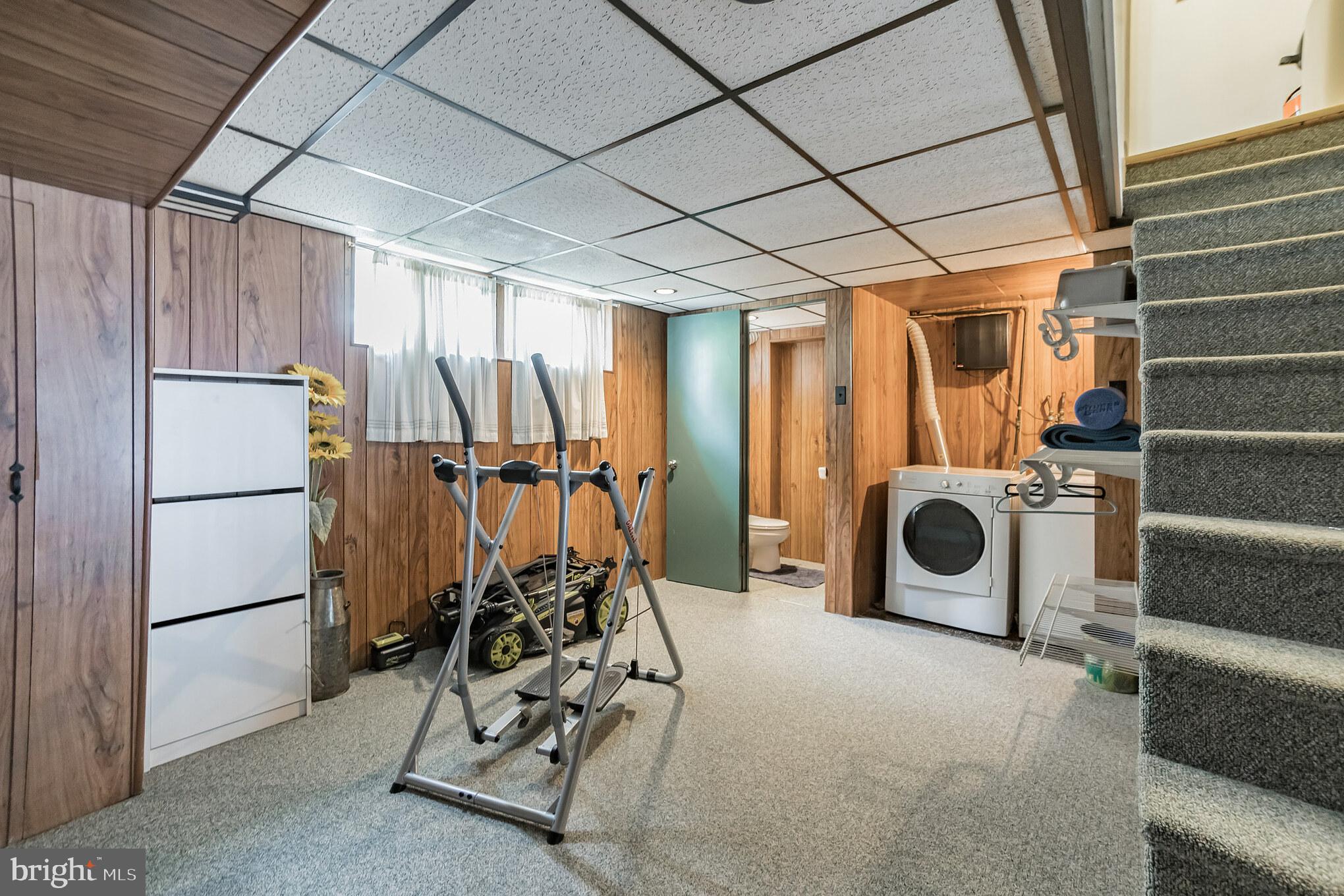 717 Hill Road Philadelphia, PA 19128 - Photo 28 of 30