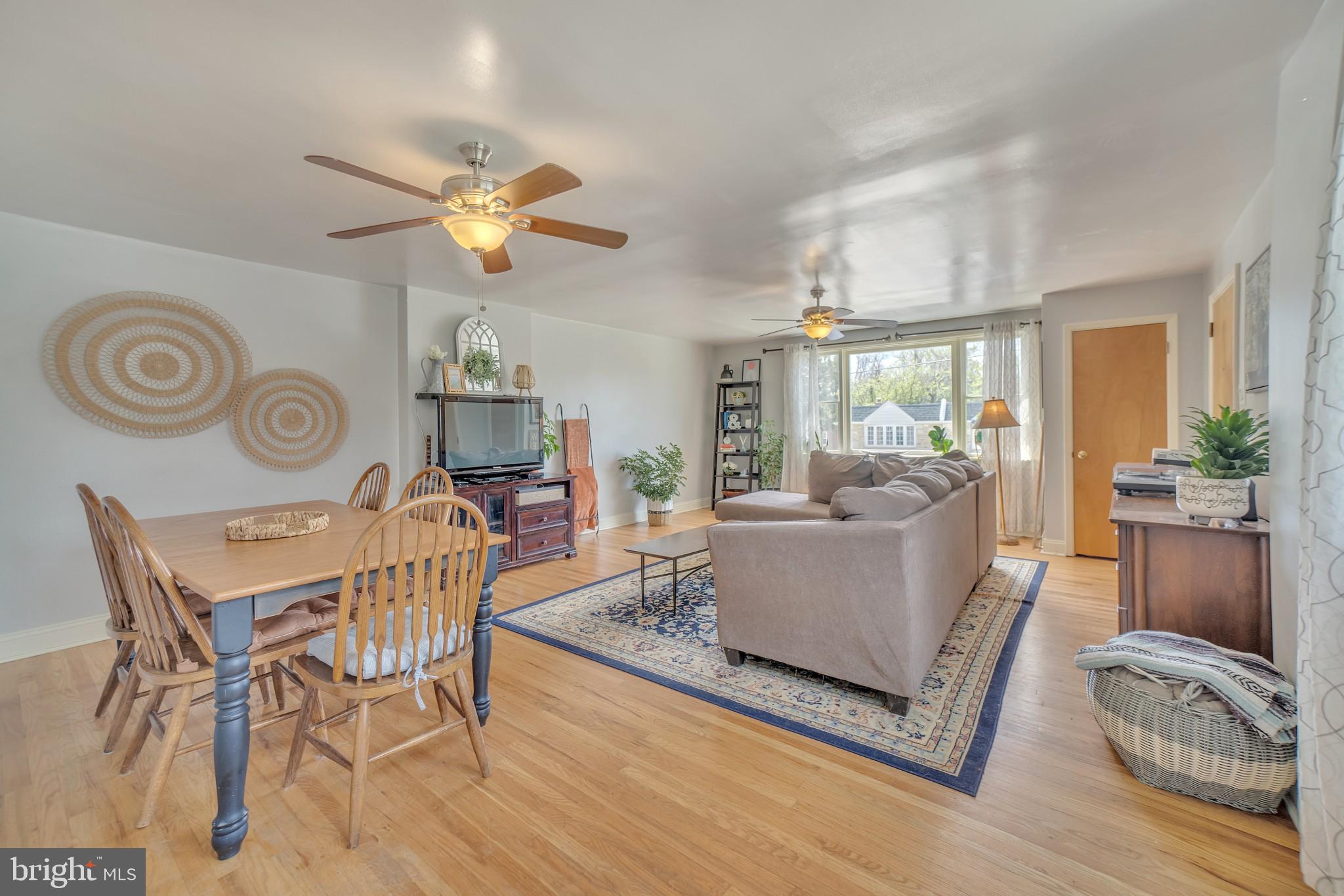 717 Hill Road Philadelphia, PA 19128 - Photo 10 of 30