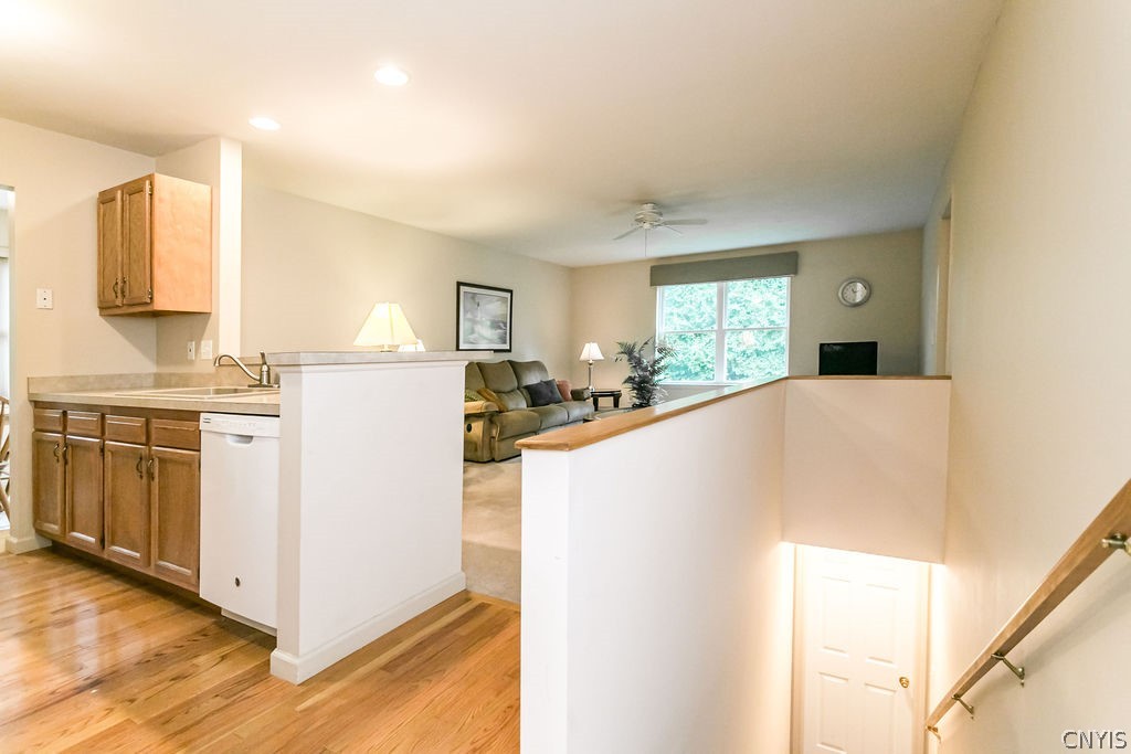 190 Timber Wolf Circle Geddes, NY 13209 - Photo 18 of 42