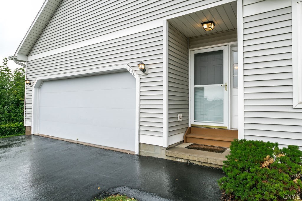 190 Timber Wolf Circle Geddes, NY 13209 - Photo 7 of 42