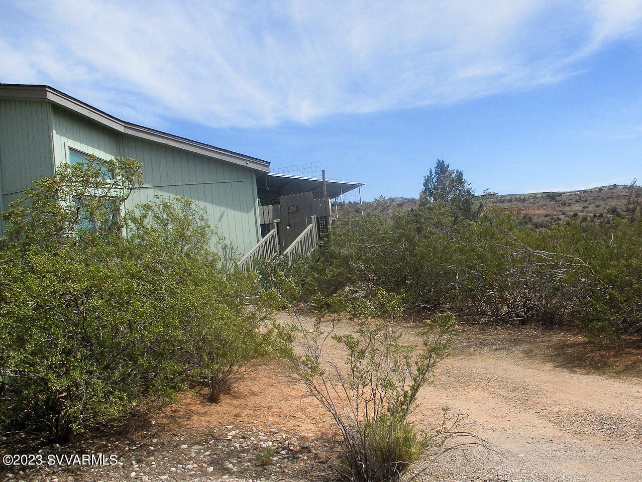 12675 Tuscan Ridge Road Cornville, AZ 86325 - Photo 14 of 19 front stairs