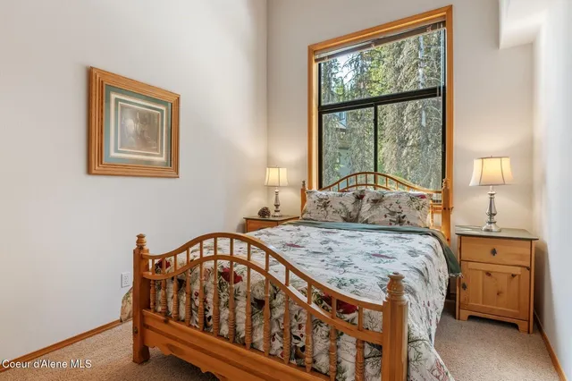 $1,800,000 | 227 Crystal Springs Road, Unit 3, Sandpoint, ID 83864