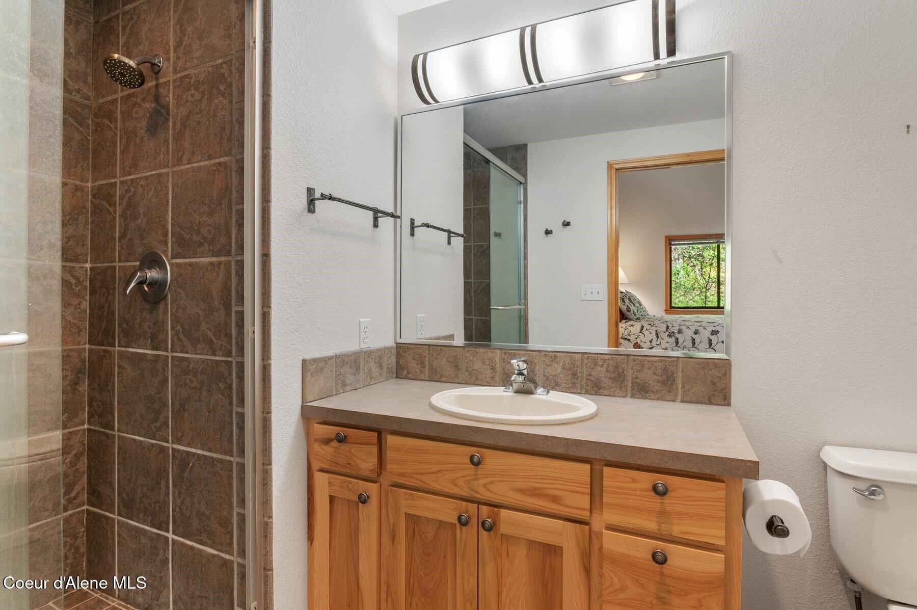 227 Crystal Springs Road, Unit 3 Sandpoint, ID 83864 - Photo 24 of 86 Main Level Bathroom Two