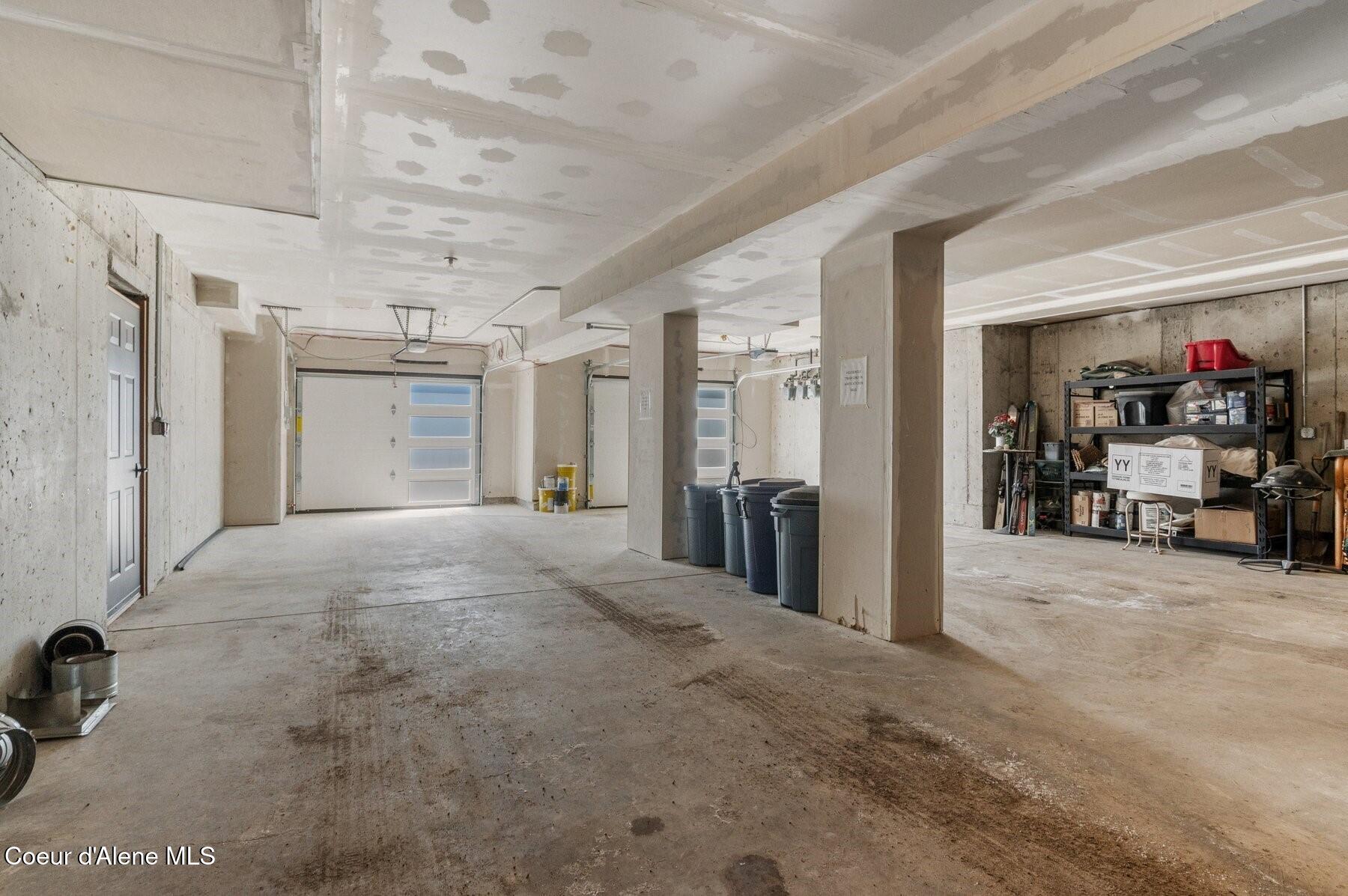 227 Crystal Springs Road, Unit 3 Sandpoint, ID 83864 - Photo 37 of 86 Three Car Tandem Garage