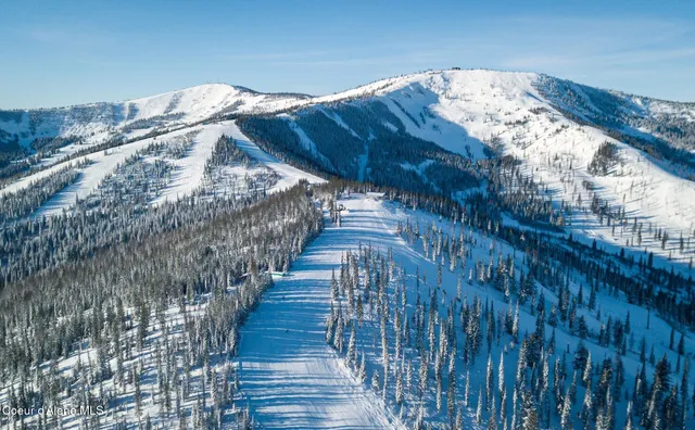 $1,800,000 | 227 Crystal Springs Road, Unit 3, Sandpoint, ID 83864