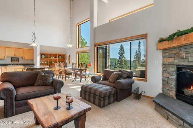 $1,800,000 | 227 Crystal Springs Road, Unit 3, Sandpoint, ID 83864