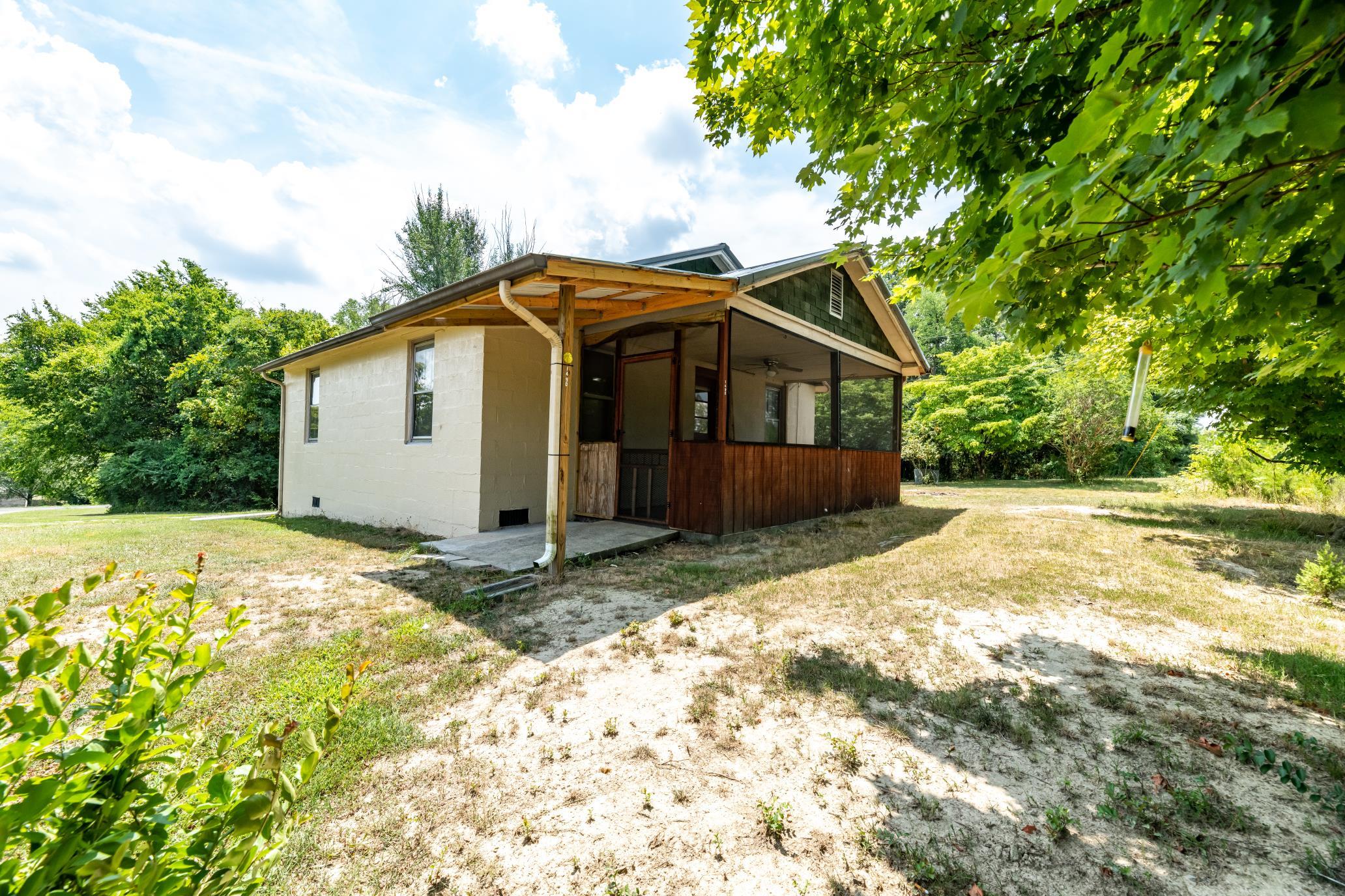 1490 Rutledge Pike Blaine, TN 37709 - Photo 1 of 23 o9ef5k9