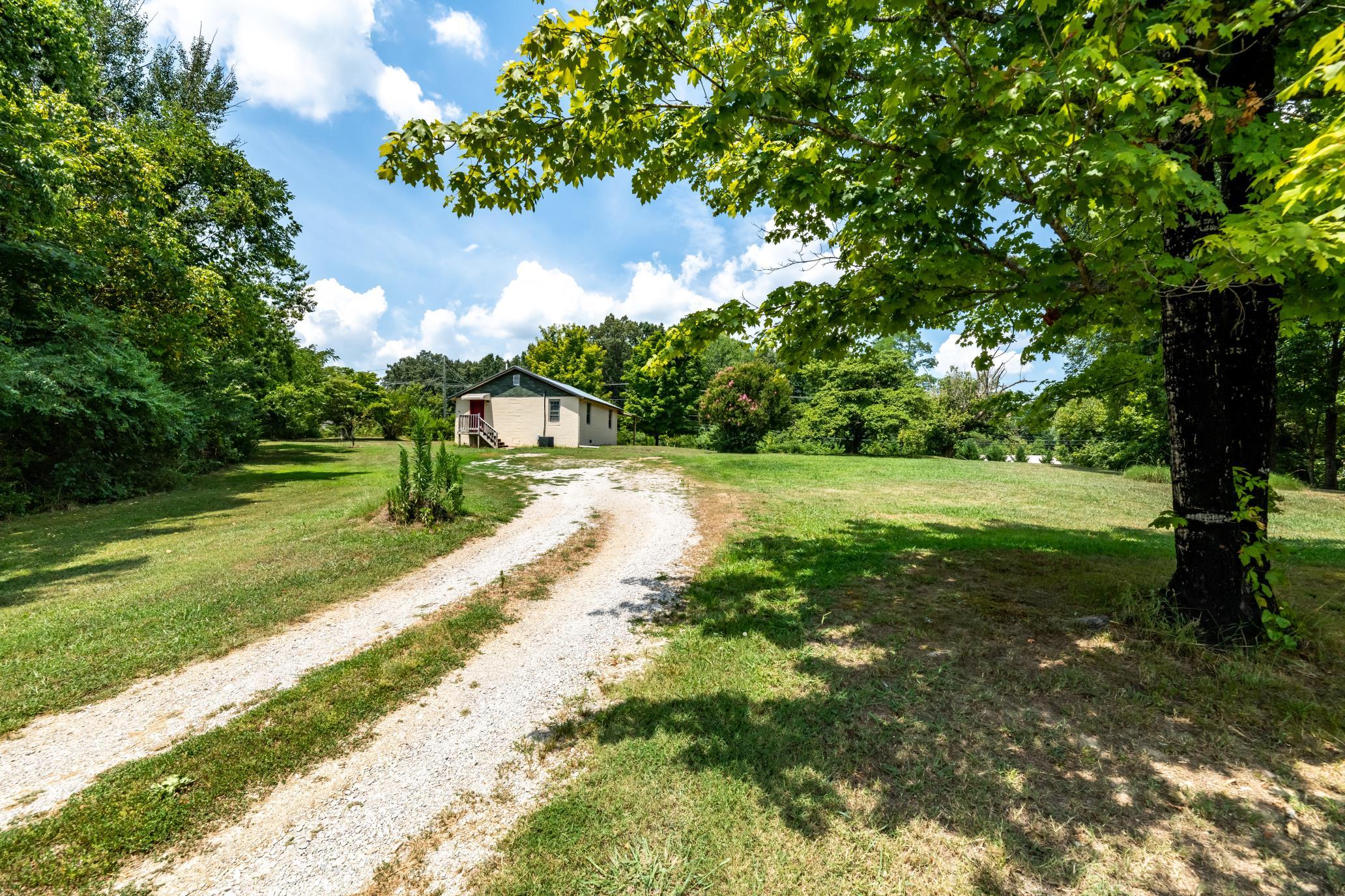 1490 Rutledge Pike Blaine, TN 37709 - Photo 5 of 23 r08bgv6
